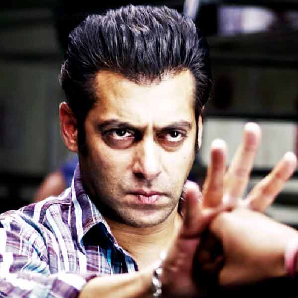 সেই সময় সলমনের কেরিয়ারে ছন্দপতন ঘটে। ২০০৯ সালের শেষের দিকে প্রভু দেবার পরিচালনায় মুক্তি পায় ‘ওয়ান্টেড’ ছবিটি।