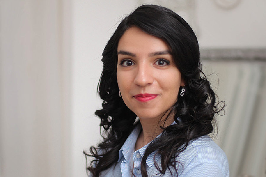 ২০২২ সালের ফেব্রুয়ারি মাসে ইরান ত্যাগ করতে বাধ্য হন মেরি। বর্তমানে বাস করছেন আমেরিকায়। মাহশা আমিনির মৃত্যুর পর ইরানের সাম্প্রতিক ঘটনাপ্রবাহ দেখে সংবাদমাধ্যমের কাছে মেরি মুখ খুলেছেন। তাঁকে দেশের মাটিতে কী কী সহ্য করতে হয়েছিল, রাখঢাক না করেই সে সব জানিয়েছেন।