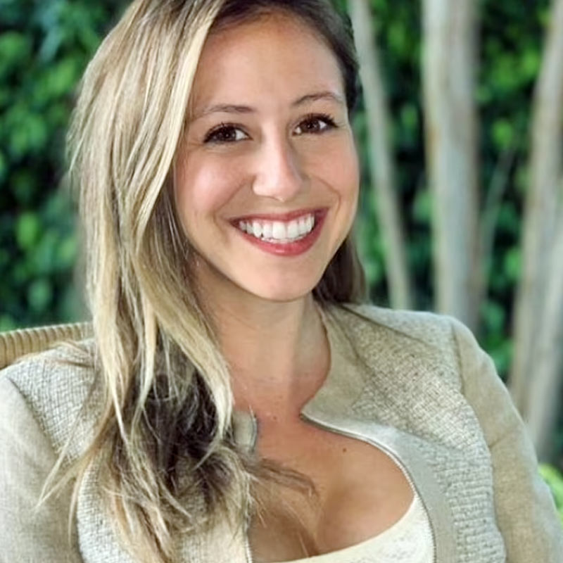 টেলর জানান, ২০১৮ সালে  তিনি বুঝতে পেরেছিলেন যে শিশুর নামকরণ প্রক্রিয়ায় অভিভাবকদের সাহায্য করে তিনি খুব মহৎ কাজ করছেন।