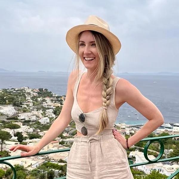 বাড়িতে থাকলে রান্নাবান্না করতে ভালবাসেন র‌্যাচেল। গাড়ি চালানোর শখও রয়েছে। জাহাজে সে সব করা হয় না। বাড়ি গেলে তাই এই কাজগুলিই চুটিয়ে উপভোগ করেন তিনি। 