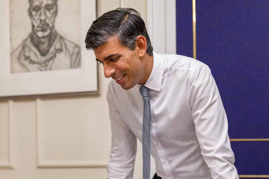 প্রোজ্জ্বলর পড়াশোনা ব্রিটেনেই। এসেক্সের চেমসফোর্ড শহরে ‘কিং এডওয়ার্ড সিক্‌থ গ্রামার স্কুলে’ পড়াশোনা করেছেন প্রোজ্জ্বল। রাজেশের কথায়, ‘‘অর্থনীতি এবং গণিতে ও তুখোড়।’’