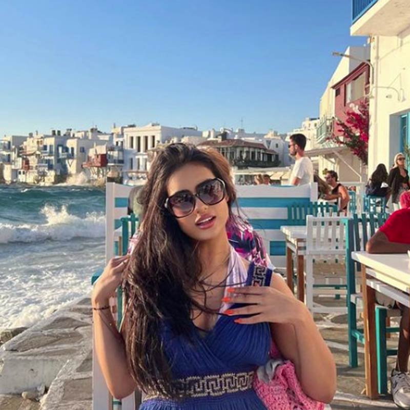 তবে, নায়সা এই প্রথম কটাক্ষের শিকার হননি। এর আগেও বহু বার বিতর্ক হয়েছে তাঁকে ঘিরে।