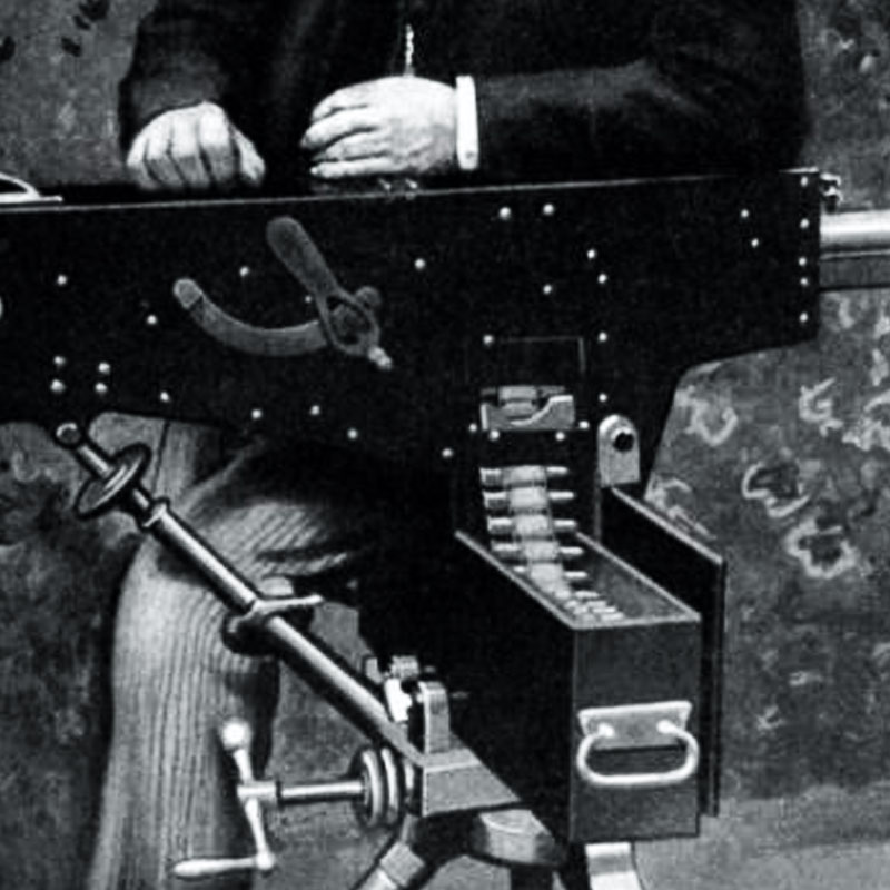 মেশিনগান তৈরির জন্য ক্রেফোর্ডে একটি অস্ত্রের কারখানা তৈরি করেন ম্যাক্সিম। ১৮৯৬ সালে ম্যাক্সিমের এই কারখানা কিনে নেয় ‘ভিকার্স কর্পোরেশন’ নামে এক সংস্থা।