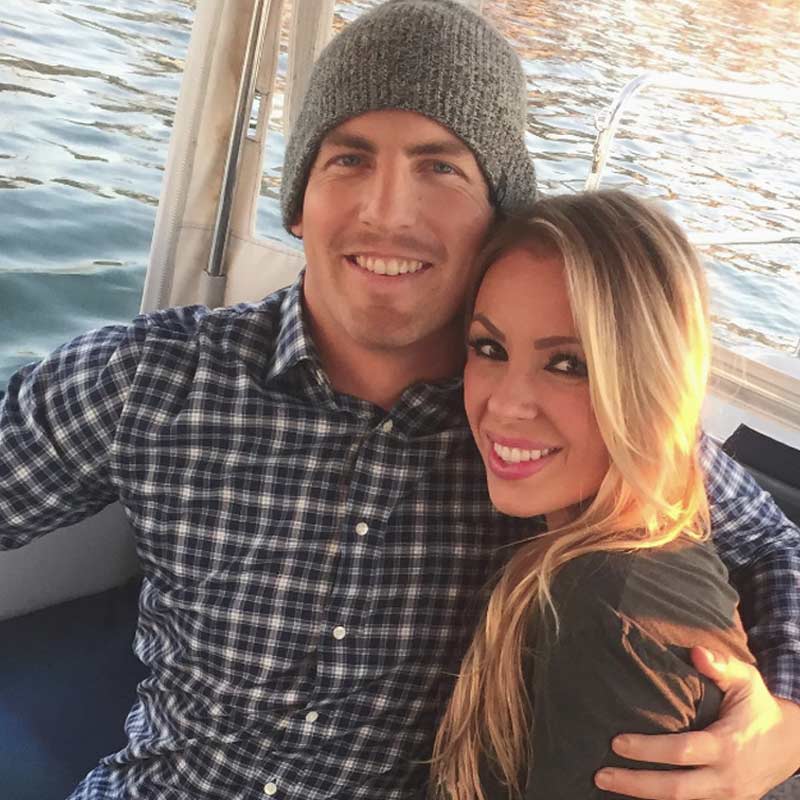 চিকিৎসকরাও জানিয়ে দেন যে, এই রোগ সারবে না। অর্থাৎ ধীরে ধীরে মৃত্যুর দিকে ঝুঁকে পড়বেন জোশ। 