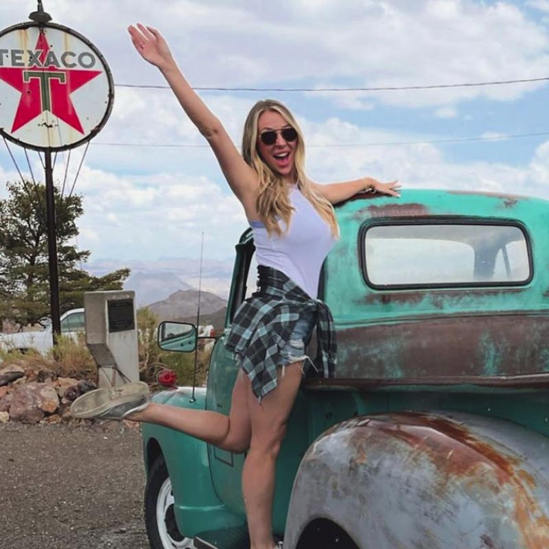 শেষমেশ আগামী নভেম্বর বা ডিসেম্বর মাসে ভ্রূণ গর্ভে ধারণ করার পরিকল্পনা করেছেন তিনি। 