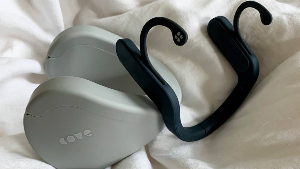 সেনসেট টু ওয়াররেবল অ্যাংজাইটি ডিভাইস: জানা গিয়েছে, এই গ্যাজেটটি মাত্র ১০ মিনিটেই আপনার স্ট্রেস কমাতে সাহায্য করে। এটি ১০মিনিট আপনার বুকের উপর রেখে বিশ্রাম করুন। তার পরেই দেখুন এর কামাল।