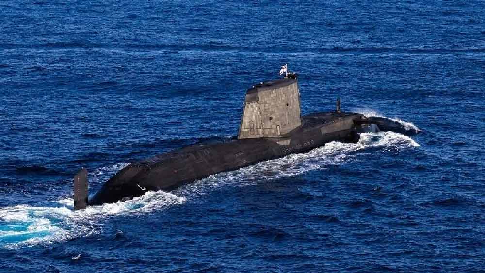 এইচএমএস অ্যানসন নামক এই ডুবোজাহাজটি ভারতীয় মুদ্রায় প্রায় ১১ হাজার কোটি টাকা দিয়ে নির্মিত হয়েছে। তৈরি করতে সময় লেগেছে ১১ বছর। ডুবোজাহাজটির ওজন ৭৮০০ টন। দৈর্ঘ্য ৩১৮ ফুট (৯৭ মিটার)।