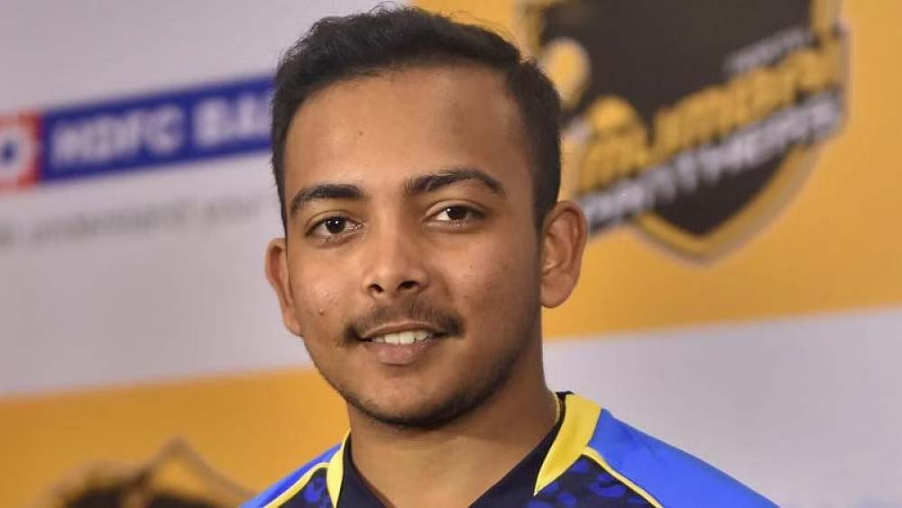 ছোটদের বিশ্বকাপ জেতার বছর দু’য়েক পর ক্রিকেটার পৃথ্বীর সঙ্গে প্রাচীর ‘বিশেষ সম্পর্ক’ নিয়ে বিস্তর কাটাছেঁড়া শুরু হয়ে গিয়েছিল। বস্তুত, সে সময় অনেকেই পৃথ্বীর বান্ধবীর তকমা দিয়ে দিয়েছিলেন প্রাচীকে।