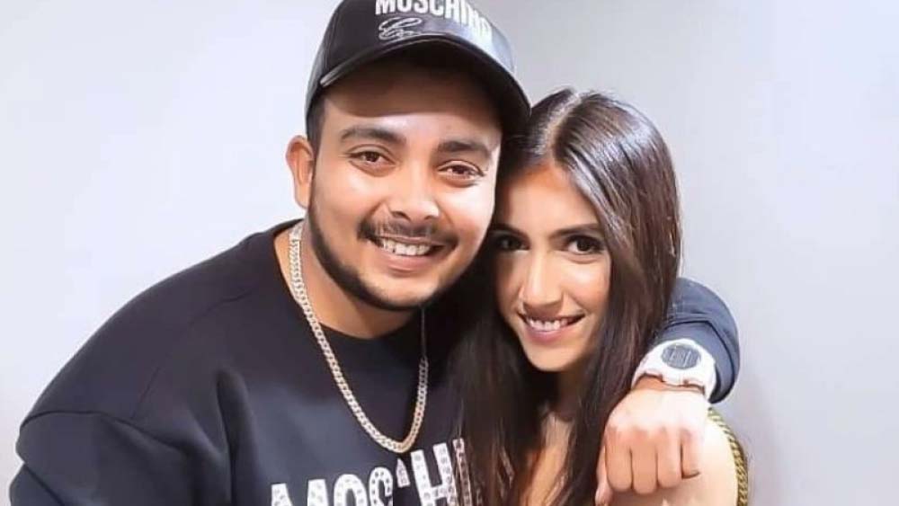 ২০২০ সালের সেপ্টেম্বর নাগাদ প্রথম বার পৃথ্বী এবং প্রাচীর ‘সম্পর্কের’ গুঞ্জন বেশ জোরালো হয়েছিল। অজান্তেই বোধ হয় তার মশলা জুগিয়েছিলেন দু’জনে। 