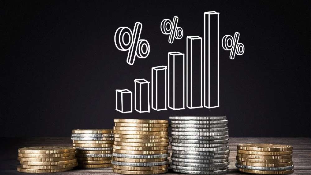 ক্রিপ্টো সংস্থার তরফে ম্যানিভেল এবং তাঁর বোনের নামে মামলা রুজু করা হয়েছে। সংস্থার দাবি বাড়ি কেনার টাকা এবং বাকি টাকা বাদে ১০ শতাংশ সুদও দিতে হবে ম্যানিভেল এবং তাঁর বোনকে।