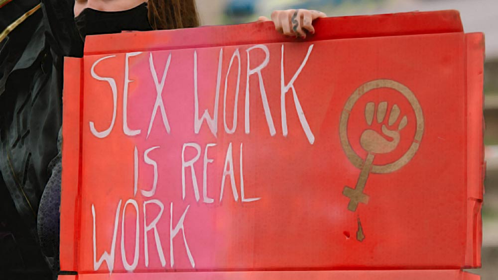 বিয়াট্রিস আরও এক সাক্ষাৎকারে বলেছিলেন, “৬৪ বছরের আগেই আমি এই পেশা থেকে অবসর নিতে পারতাম। কিন্তু কাজকে ভালবেসেছি। নিজের লক্ষ্যে পৌঁছনোর তাগিদেই আরও কয়েক বছর পরিষেবা দিতে রাজি হয়েছিলাম।”