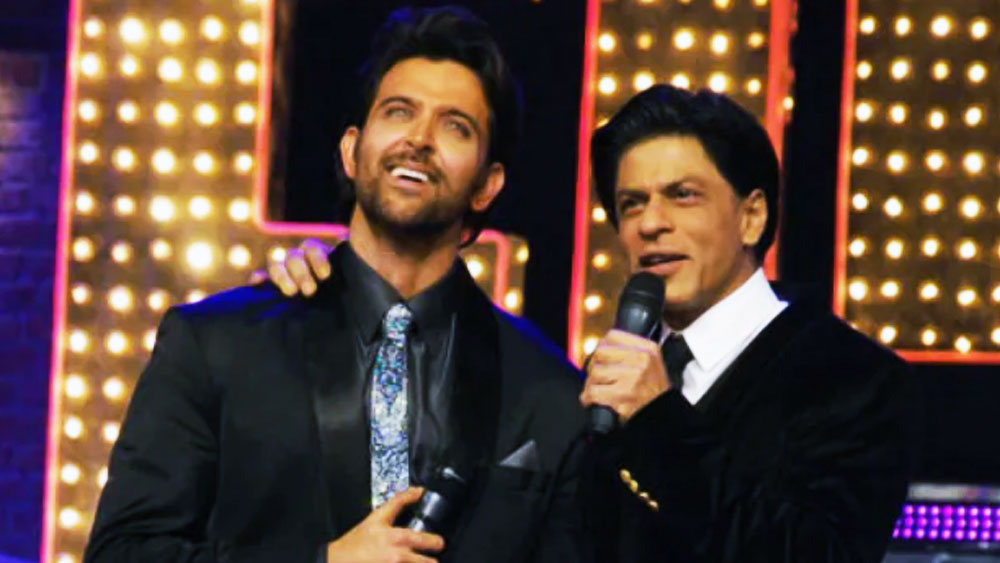 হৃতিকের এই মন্তব্য নিয়ে যেন তাঁর আর শাহরুখের মধ্যে সম্পর্ক খারাপ না হয়ে যায় তাই তিনি বলেন, শাহরুখ রোশন পরিবারের ঘনিষ্ঠ। এই ঘটনায় শাহরুখের কোনও দোষ নেই। পরিচালক-প্রযোজকেরা যা ঠিক করবেন, তা-ই অন্তিম সিদ্ধান্ত হিসাবে গ্রহণ করা হবে। 