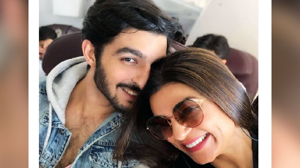 না কি, সুস্মিতা ও রোহমান দু’জনেই তাঁদের দু’জনকে দেওয়া কথা রাখছেন?