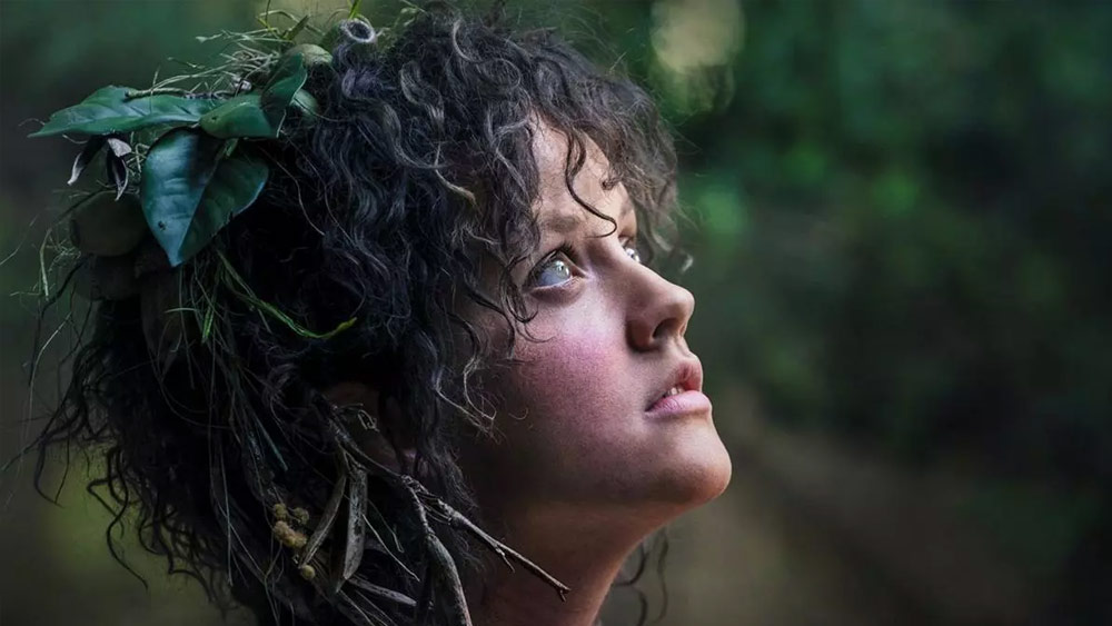 নোরির চরিত্রে মার্কেলা কাভেনাঘ।