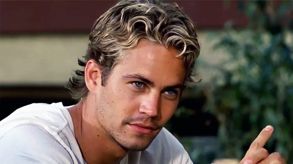 ‘ফাস্ট অ্যান্ড ফিউরিয়াস’ হলিউডের সবচেয়ে বেশি উপার্জন করা ছবিগুলির মধ্যে অন্যতম। এই ছবিতে পল ওয়াকারের অভিনয় সকলের মন কেড়ে নেয়। কিন্তু ২০১৩ সালে এক ভয়ানক পথদুর্ঘটনায় অভিনেতা প্রাণ হারান।