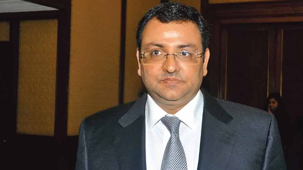 সাইরাস টাটা গ্রুপের দায়িত্বে থাকাকালীন এই গ্রুপের উন্নতির হার ১২.৫ শতাংশ বাড়ে। টাটা গোষ্ঠীর রমরমা বৃদ্ধি পায়। তবে একই সঙ্গে বাড়ে ঋণের পরিমাণও। সাইরাসের সময়ে বাজারে এই টাটা গ্রুপের ঋণের পরিমাণ ১.৮৯ লক্ষ কোটি থেকে বেড়ে ২.২৯ লক্ষ কোটি হয়।