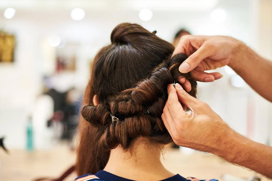 পুজোর সাজ বলে কথা। সকলের চেয়ে আলাদা হওয়া চাই।