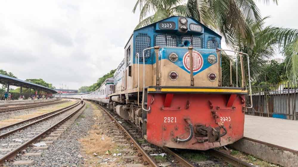 দু’দেশের দ্বিতীয় সমঝোতাটি হয়েছে তথ্যপ্রযুক্তি ক্ষেত্রে। এর ফলে বাংলাদেশের রেলব্যবস্থা আরও উন্নত হবে বলে মনে করছে ভারত।
