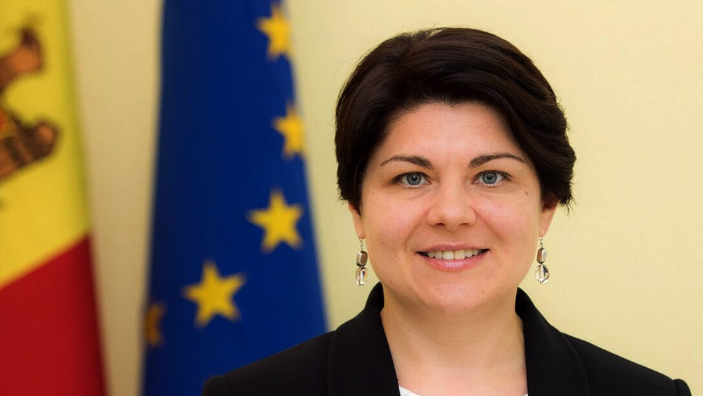 ২০২১ সাল থেকে মলডোভার প্রধানমন্ত্রী পদে রয়েছে নাতালিয়া গাভ্রিলিটা। এর আগে দেশের অর্থমন্ত্রী ছিলেন হার্ভার্ড বিশ্ববিদ্যালয়ের এই প্রাক্তনী। ৪৪ বছরের নাতালিয়া দেশের ১৫তম প্রধানমন্ত্রী এবং তৃতীয় মহিলা প্রধানমন্ত্রী। 