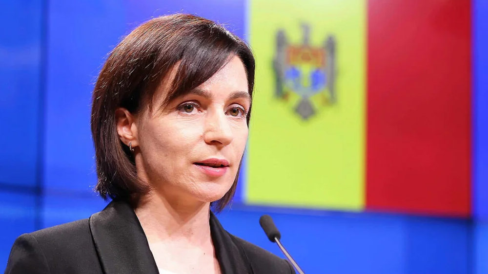 মলডোভার প্রেসিডেন্ট পদেও রয়েছেন এক জন মহিলা। নাম মাইয়া সান্ডু। ২০২০ সালের ডিসেম্বরে তিনি দেশের প্রেসিডেন্ট হন। তার আগে ২০১৯ সালের জুন থেকে নভেম্বর ছিলেন মলডোভার প্রধানমন্ত্রী। 