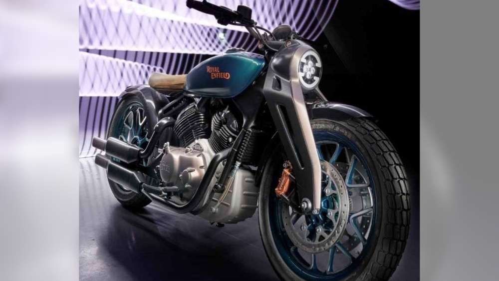 এ ছাড়াও যে বিষয়টি নজর কেড়েছে, তা হল একটি ডিজিটাল বা অ্যানালগ ইন্সট্রুমেন্ট ক্লাস্টার রয়েছে এই বাইকে। 