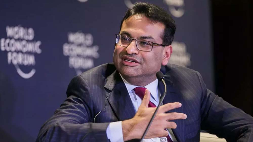 সংবাদ সংস্থা সূত্রে জানা গিয়েছে, বার্ষিক বেতন ছাড়াও শুরুতেই বোনাস হিসাবে মোটা টাকা পাবেন নরসিমহান। ভারতীয় মুদ্রায় প্রায় ১২ কোটি ৮০ লক্ষ টাকা। স্টারবাকসে যোগ দেওয়ার জন্য এই পরিমাণ টাকা বোনাস পাবেন তিনি। 