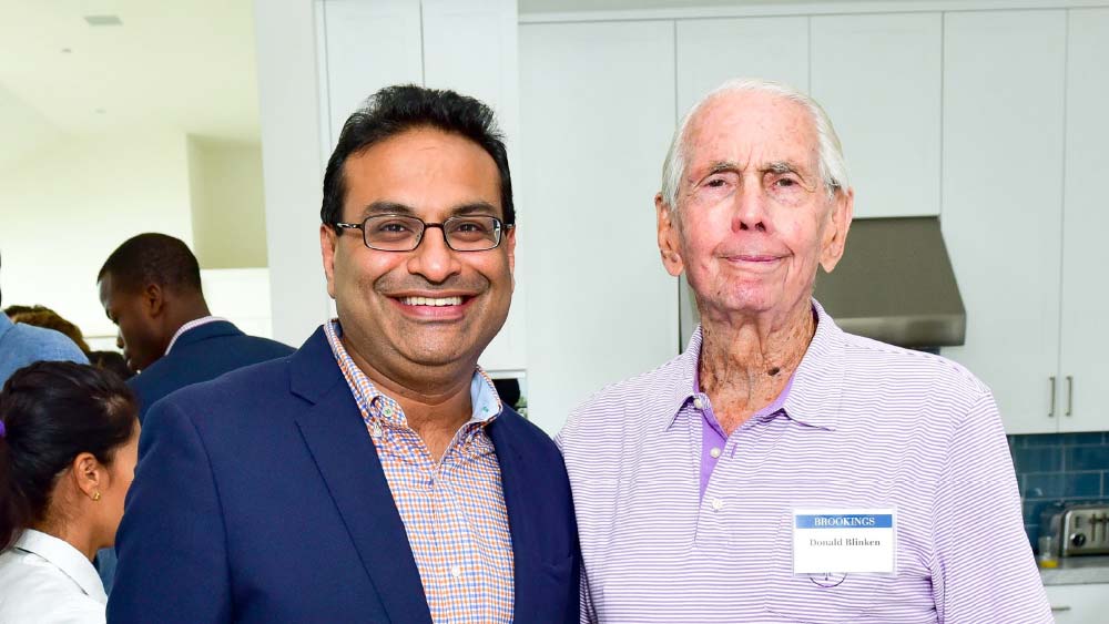 সিইও পদে দায়িত্ব নিয়ে শুরুতেই স্টারবাকসের এই দ্বন্দ্ব সামাল দেওয়া চ্যালেঞ্জ হতে চলেছে ভারতীয় বংশোদ্ভূত নরসিমহানের কাছে। তবে অভিজ্ঞতার ভিত্তিতে এই চ্যালেঞ্জ জিতে নেবেন বলেই আশা তাঁর। 