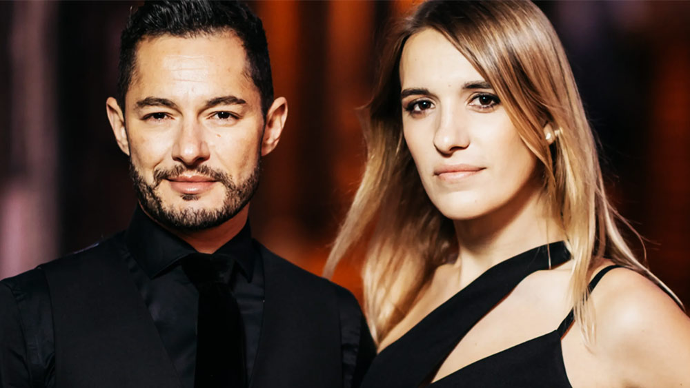 জেক ও হানা গ্রাফের পরিচয় নেটমাধ্যমে। দু’জনেই ব্রিটেনের বাসিন্দা। ফেসবুকে আলাপ-পরিচয়ের পর দু’জনে সম্পর্কে জড়িয়ে পড়েন এবং ২০১৭ সালে তাঁরা বিয়েও করেন। তবে, জেক এবং হানার কাহিনি অন্য রকম।