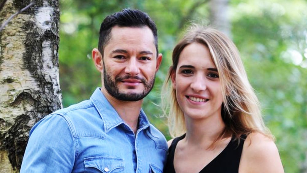 পরিচয়ের প্রথম পর্বেই হানাকে জানিয়েছিলেন জেক যে, তিনি সন্তান চান। হানা এই বিষয়ে খুশি হলেও নানা প্রশ্ন তাঁকে চার দিক থেকে ঘিরে ধরেছিল।