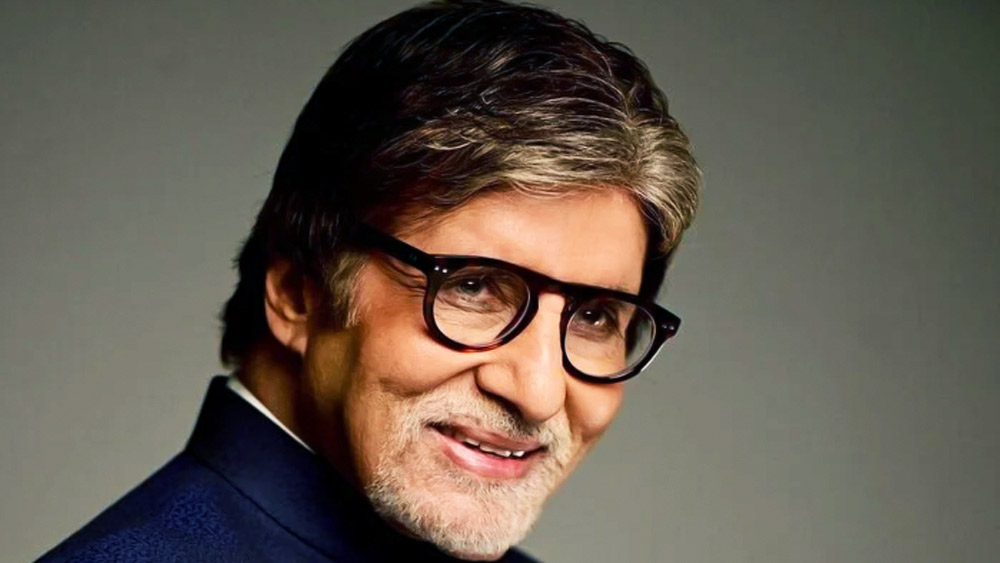 পরবর্তী কালে অমিতাভকে নতুন প্রজন্মের তারকাদের সঙ্গে বহু ছবিতে অভিনয় করতে দেখা গিয়েছে। বক্স অফিসে একের পর এক হিট ছবিও উপহার দিয়েছেন তিনি।