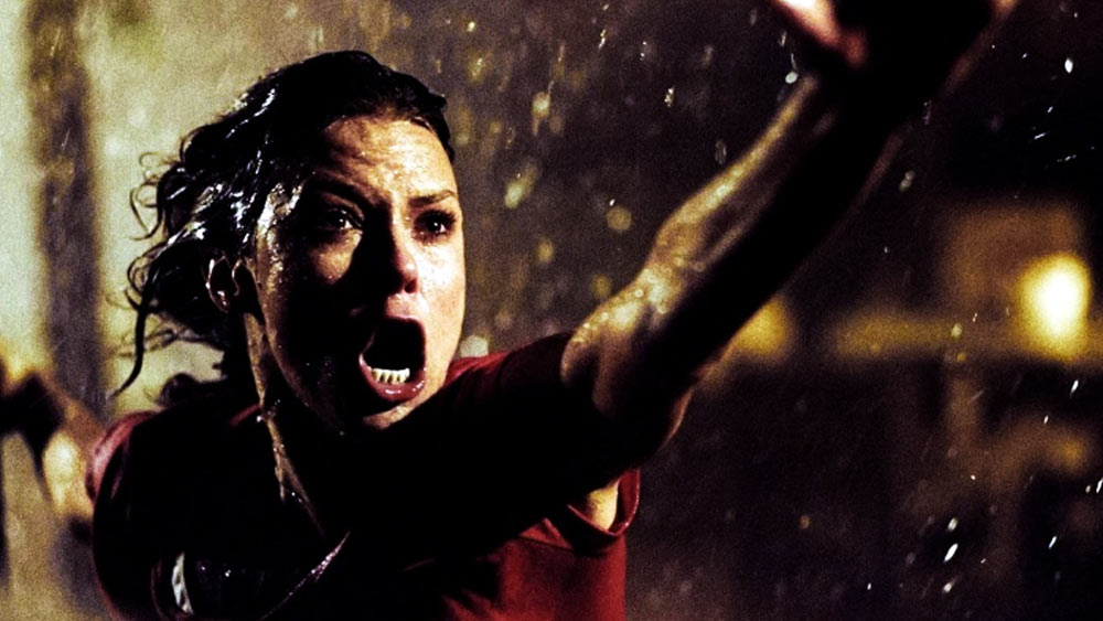 শ্যুটিং সেটে অনেকেই জানতেন, এই কঙ্কালগুলি নকল। কিন্তু ছবি মুক্তির পর অন্য তথ্য প্রকাশ্যে আসে। কর্মীদলের সকল সদস্য জানতে পারেন, এই কঙ্কালগুলি আসল।