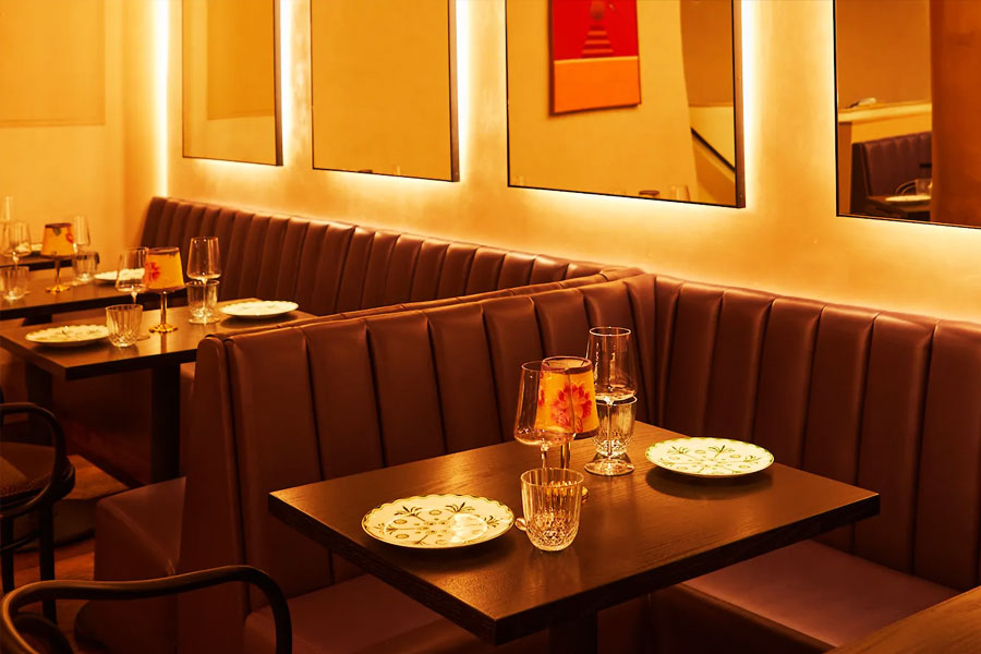 প্রিয়াঙ্কার এই রেস্তরাঁর নামকরণ করেছিলেন তাঁর স্বামী নিক জোনাস। 