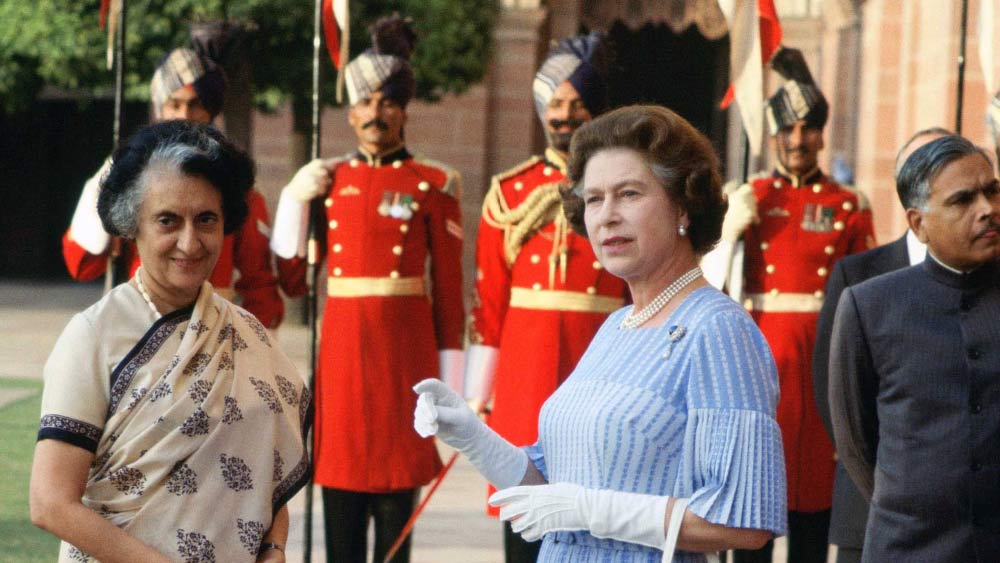  ১৯৮৩ সালে আবারও ভারত সফরে আসেন রানি। সে বার দেখা হয় তৎকালীন প্রধানমন্ত্রী ইন্দিরা গাঁধীর সঙ্গে। সাক্ষাৎ হয় মাদার টেরিজার সঙ্গেও। 