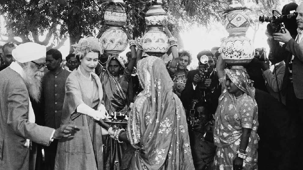  প্রজাতন্ত্র দিবসের প্যারেডের আগে রাজস্থানের জয়পুরে গিয়েছিলেন রানি। রানি ও ডিউককে রাজকীয় অভ্যর্থনা দেওয়া হয়েছিল। 