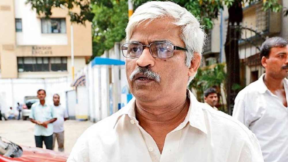 একই ঘটনার পুনরাবৃত্তি ঘটে  গত ৭ সেপ্টেম্বর, বুধবার সন্ধ্যায়। অভিষেকের বাড়িতে যান সিপিএমের রাজ্য সাধারণ সম্পাদক মহম্মদ সেলিম ও সিপিএমের কেন্দ্রীয় কমিটির সদস্য সুজন চক্রবর্তী এবং রাজ্য কমিটির সদস্য সৃজন ভট্টাচার্য। নিহতের ছবিতে মালা দিতে তাঁদের বাধা দেওয়া হয়। ছেলের মৃত্যু নিয়ে রাজনীতি চান না বলে সাফ জানিয়ে দেয় পরিবার।