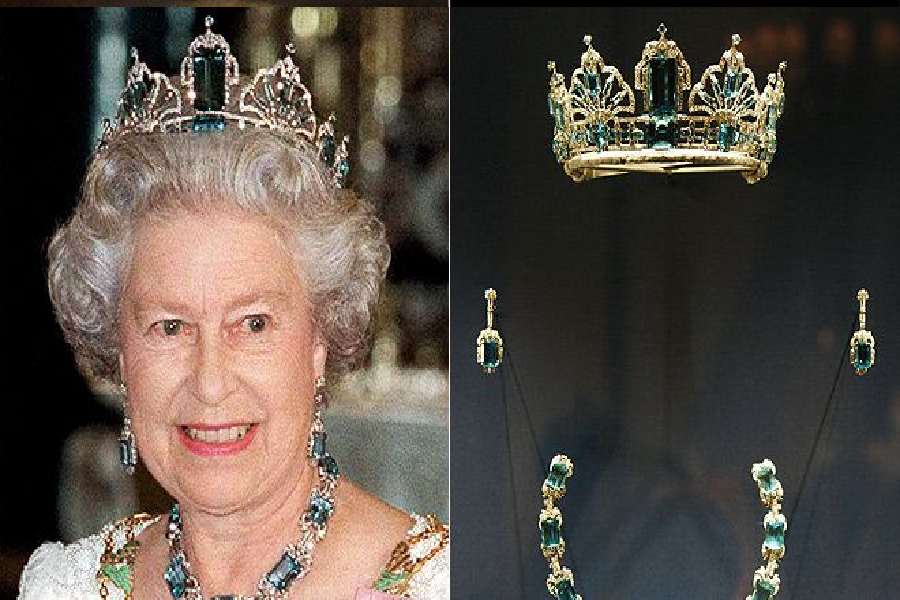 অ্যামিথিস্ট সেট।