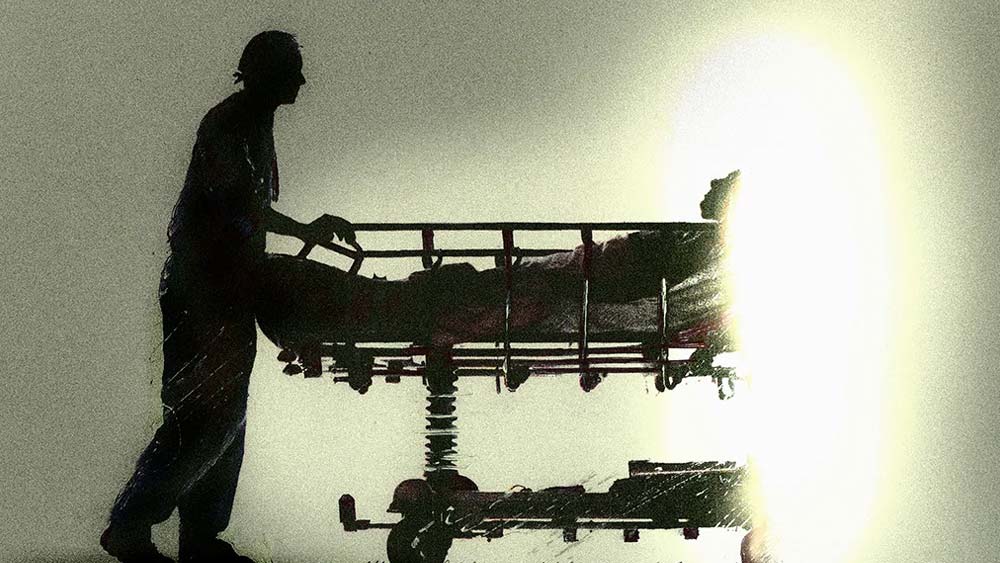 তদন্তে নেমে কবর খুঁড়ে পুলিশ বার করে ভার্গাসের দেহ। আবার ময়নাতদন্ত করানো হয়। তাতে দেখা গিয়েছে, শ্বাসরোধ করেই খুন করা হয়েছে ভার্গাসকে। কেন, সেই জবাব এখনও দেয়নি তরুণ।