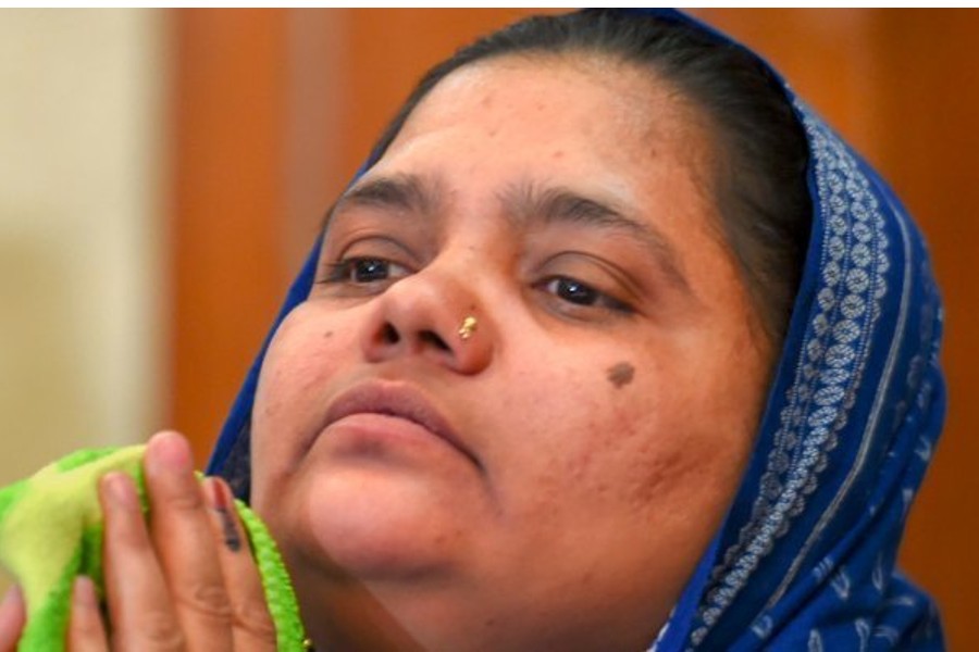 Supreme Court Summons All Documents of Release of Bilkis Bano Rapists from Gujarat Government