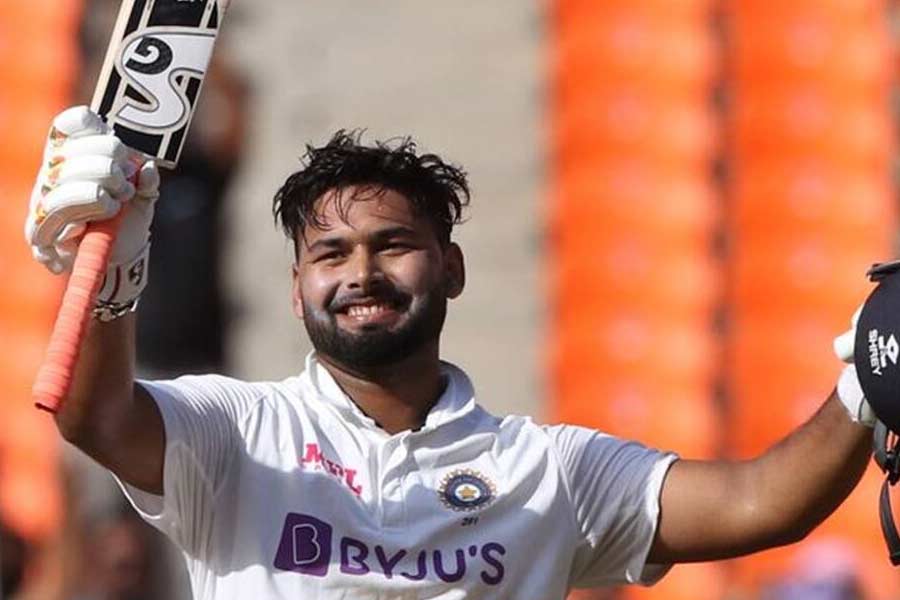 টেস্ট শতরানের পর পন্থ।