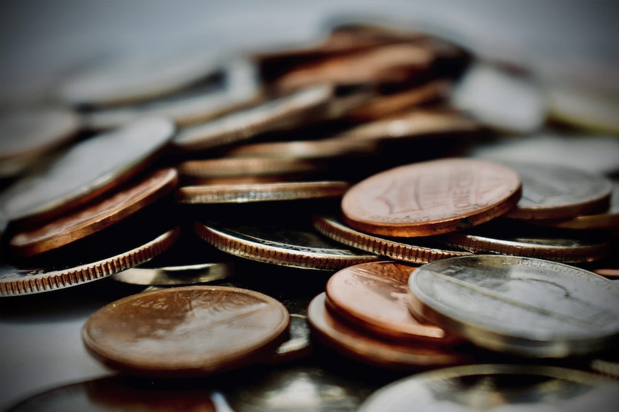 লিন্ডা জানান, তাঁর কাছে শেষকৃত্যে খরচ করার মতো পয়সা নেই। তাঁর ছেলেদের জিজ্ঞাসা করা হলে তাঁরাও জানান, যা বেতন পান তা দিয়ে খরচ মেটানো সম্ভব নয়।