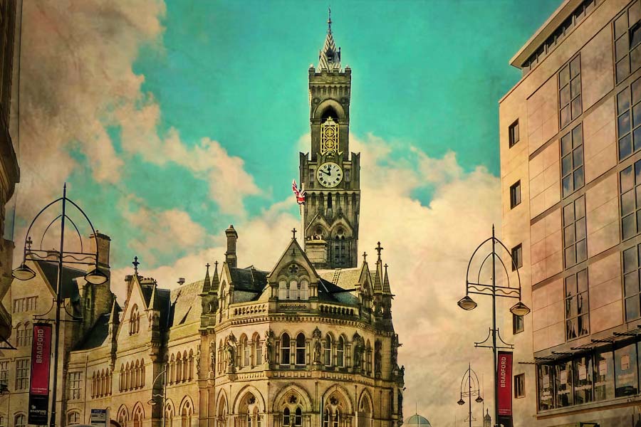 ইংল্যান্ডের ব্রাডফোর্ডের বাসিন্দা গ্লিনের অপরাধের বিবরণ শুনলে গায়ে কাঁটা দিয়ে উঠবে।