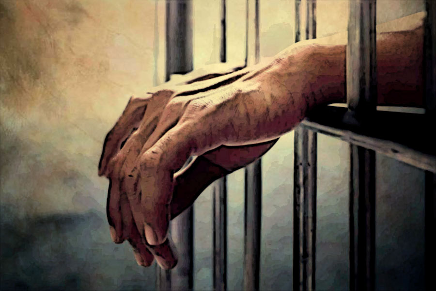 ২০০২-এর শুরুতে লিডস ক্রাউন কোর্টে তিন সপ্তাহের বিচারের পর কেনিয়নকে যৌন অপরাধের জন্য দোষী সাব্যস্ত করা হয়েছিল।