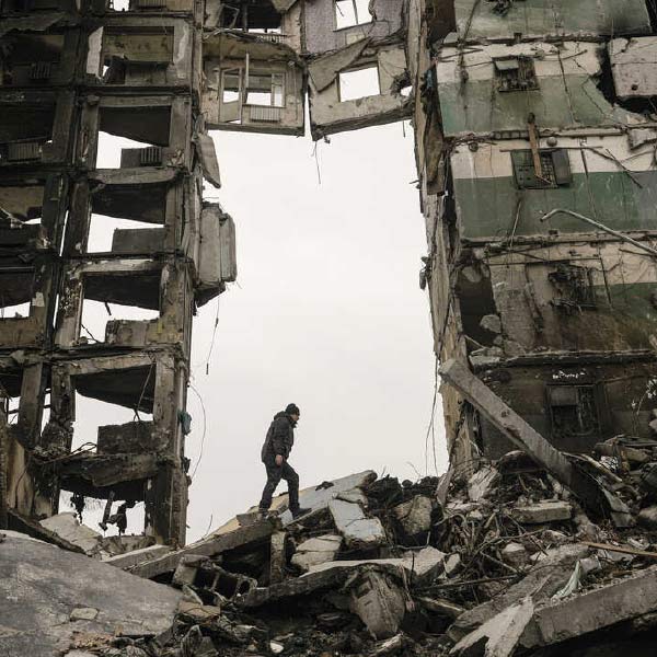 ইউক্রেনের এই দাবির যে সত্যতা রয়েছে তা জানিয়েছে আমেরিকার ইনস্টিটিউট অব ওয়ারও। প্রতিরক্ষা এবং আন্তর্জাতিক বিষয়ে গবেষণা ও বিশ্লেষণমূলক কাজ করে এই প্রতিষ্ঠান। আমেরিকার ‘থিঙ্কট্যাঙ্ক’ বলে পরিচিত এই প্রতিষ্ঠানের দাবি, উত্তর-পূর্বের খারকিভ অঞ্চলে কিভের শক্তি বৃদ্ধি পাওয়ায় হয়তো তা রুশ সেনাদের মনোবলে আঘাত হেনেছে। হয়তো রুশ সেনাদের যুদ্ধ করার ইচ্ছা এবং ক্ষমতায় তা প্রভাব ফেলেছে। ইউক্রেনের মাটিতে নতুন করে রুশ সেনাদের ইউনিট পাঠানোর ক্ষেত্রেও সিদ্ধান্তও এতে প্রভাবিত হয়েছে।