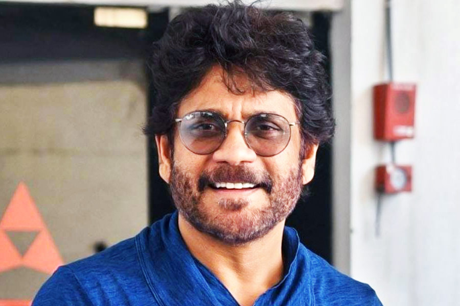 সংবাদ সংস্থা সূত্রের খবর অনুযায়ী, অভিনেতা এই ছবিতে অভিনয় করে নয় থেকে ১১ কোটি টাকা পারিশ্রমিক পেয়েছেন।