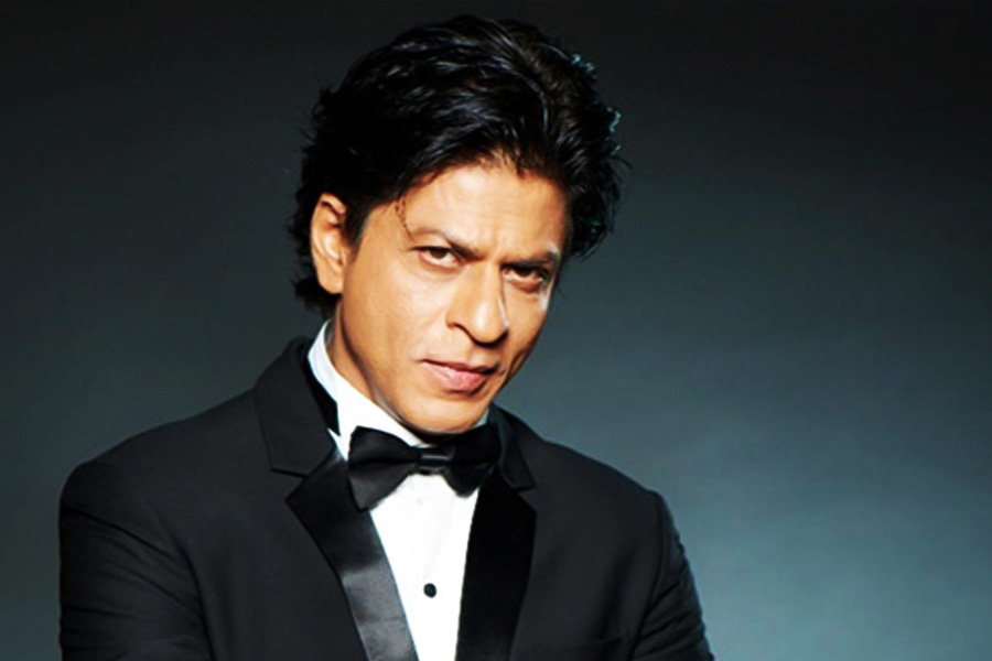 তবে, ‘ব্রহ্মাস্ত্র’-এ অভিনয় করে শাহরুখ কত টাকা উপার্জন করেছেন তা জানা যায়নি।