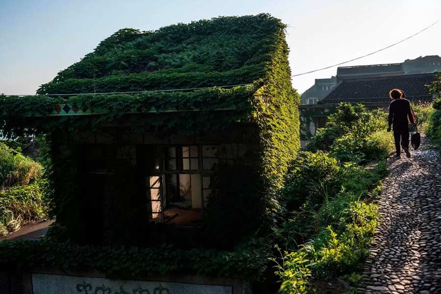 শুরুর দিকে এই গ্রাম পর্যটকদের ঘুরতে আসার জন্য যোগ্য না হলেও বিগত কয়েক বছরে এই গ্রামটি আবার নতুন প্রাণ পেয়েছে।