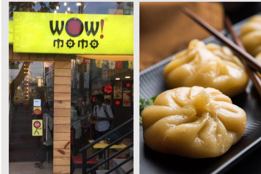 ওয়াও মোমো: মোমো-র দুনিয়ায় ইদানীং অন্যতম জনপ্রিয় এই রেস্তরাঁ চেন। এখানে চিকেন চিজ স্টিম মোমো না খেলেই নয়! এ ছাড়াও চেখে দেখতে পারেন চিকেন চিলি মোমো , চিকেন দার্জিলিং স্টিম মোমো, চিকেন দার্জিলিং প্যান ফ্রায়েড মোমো ইন মল্টেন চিজ়ি সস, চিকেন চিজ ফ্রায়েড পেরি পেরি মোমো।