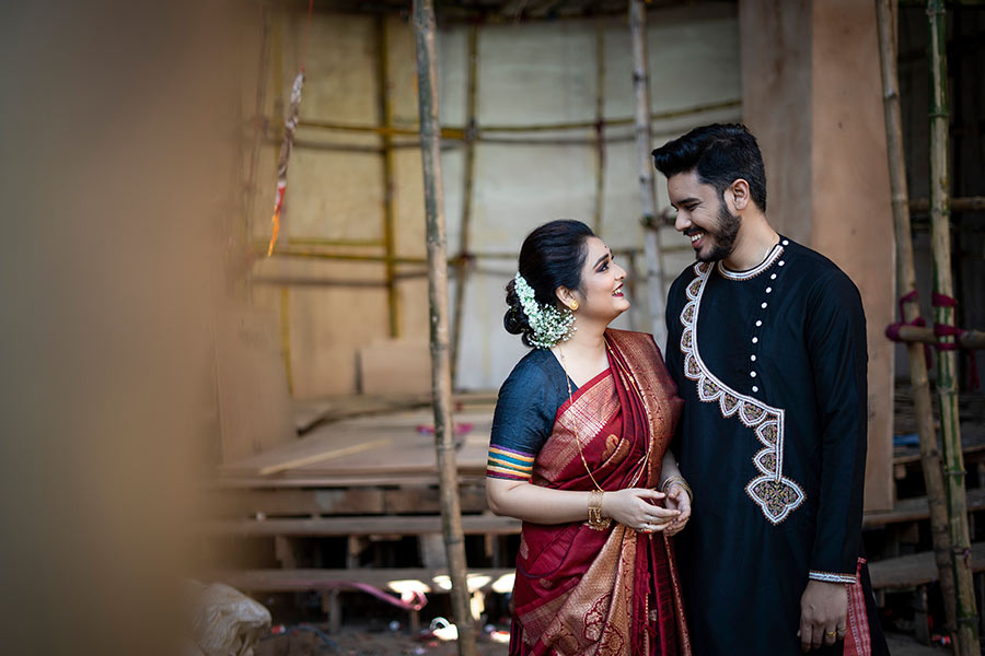 এ বছর বিয়ের পরে দ্বিতীয় পুজো। ঝুলিতে প্ল্যান ভরপুর। হাজার ব্যস্ততার মধ্যেও চুটিয়ে পুজোর প্রেমটাও থাকছে নিঃসন্দেহে।