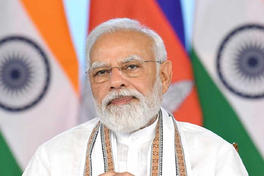 ১৭ সেপ্টেম্বর প্রধানমন্ত্রী নরেন্দ্র মোদীর জন্মদিন। চিতাগুলিকে স্বাগত জানাতে জন্মদিনের দিন নিজে জাতীয় উদ্যানে উপস্থিত থাকবেন মোদী। নিজে হাতে চিতাগুলিকে ছে়ড়ে আসবেন সেখানে। মধ্যপ্রদেশের মুখ্যমন্ত্রী শিবরাজ সিংহ চৌহান মঙ্গলবার এ কথা জানিয়েছেন।