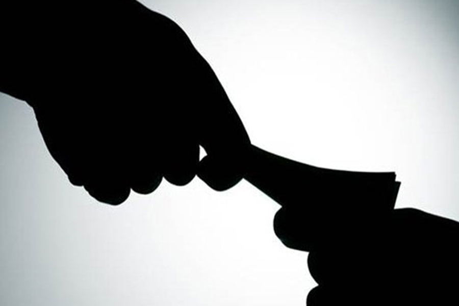 bribe taken by income tax officer